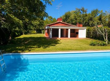 Casa · 200m² · 9 Ambientes · 2 Cocheras · Chalet en La Bolsa, El Descanso - 4 Dorm - Pileta