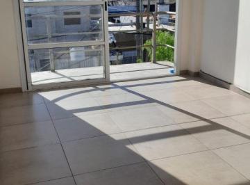Departamento de 2 ambientes, Quilmes · Departamento en Alquiler - Quilmes $400.000