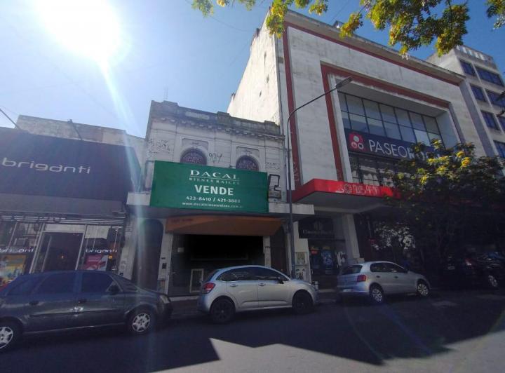 Local comercial · 496m²