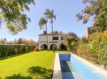Casa · 415m² · 10 Ambientes · 3 Cocheras · Venta / Permuta - Casa 4 Dorm. con Jardín, Pileta y Quincho - La Florida, Rosario.