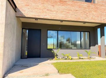 Casa · 231m² · 5 Ambientes · 2 Cocheras · Venta a Estrenar 5 Amb Puertos del Lago