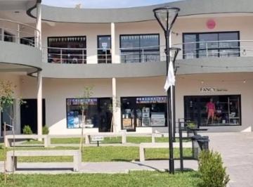Local comercial · 23m² · 1 Ambiente · Local en Tierra de Sueños 2, Av de La Paz 2674