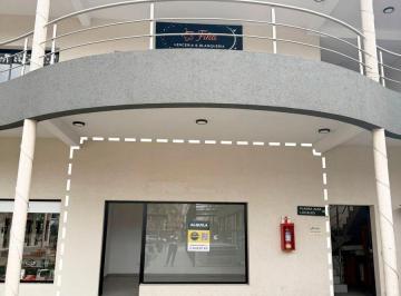 Local comercial · 19m² · 1 Ambiente · Local en Tierra de Sueños 2, Av de La Paz 2674