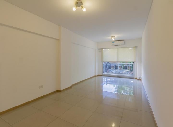 Alquiler Departamento 2 Ambientes Al Frente con Cochera - Caballito Sur
