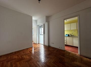 Departamento · 33m² · 2 Ambientes · Alquiler Departamento 2 Ambientes, Monte Castro