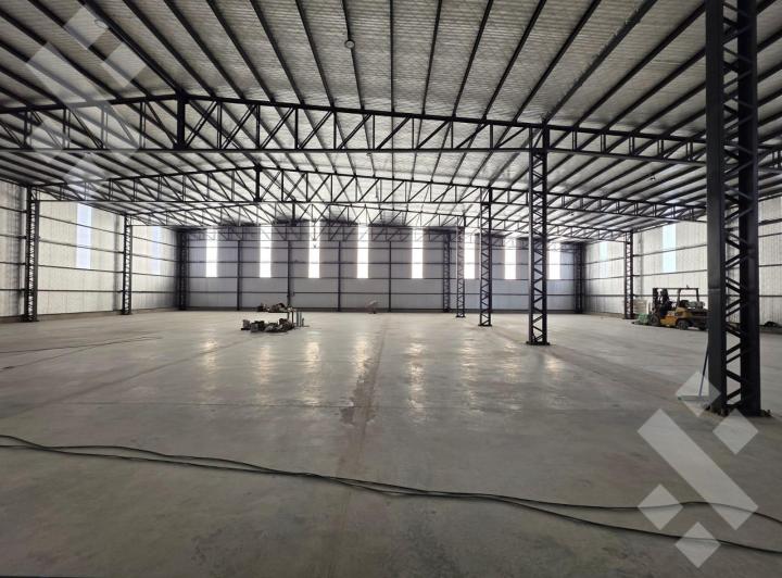 Depósito · 1700m²