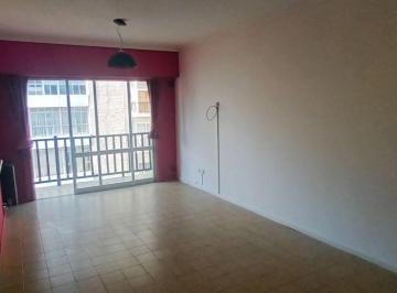 Departamento de 2 ambientes, Mar del Plata · 2 Ambientes a La Calle C/ Balcón Corrido, Muy Luminoso - San Luis y Moreno (24 Meses)