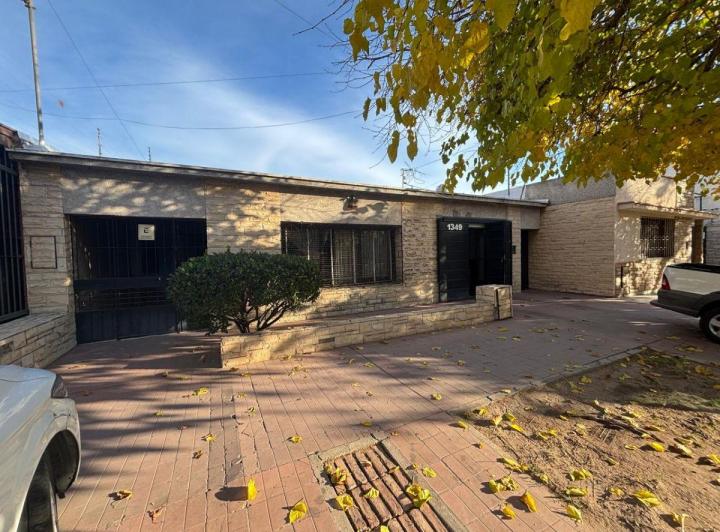Terreno · 231m²