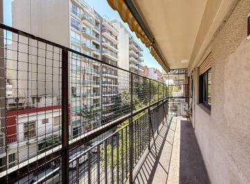 Departamento · 92m² · 4 Ambientes · 1 Cochera · Venta de Departamento Apto Credito Villa Urquiza 4 Ambientes con Cochera y Balcón Al Frente