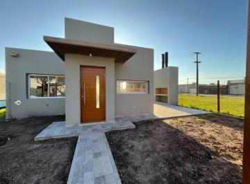 FUG-SPF-1237_2 · Casa a Estrenar en Soldini