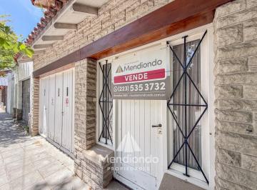 Casa · 152m² · 4 Ambientes · 1 Cochera · Casa 4 Ambientes con Cochera y Patio en Nueva Pompeya Mar del Plata