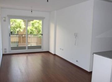 Departamento · 50m² · 2 Ambientes · Montevideo 596 - 1 Dormitorio en Alquiler