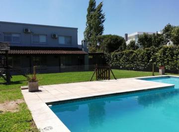 Casa · 650m² · 4 Ambientes · 4 Cocheras · Casa Venta o Alquiler San Isidro Labrador Villanueva Tigre