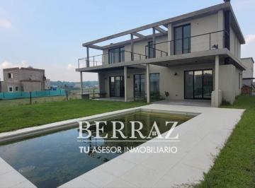 Casa · 185m² · 4 Ambientes · 2 Cocheras · Casa Alquiler Anual 4 Ambientes en Santa Ana Villanueva Lote de 658 m²