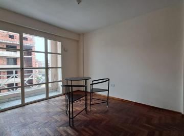 Departamento · 25m² · 1 Ambiente · Alquiler Monoambiente Luminoso en B° Centro
