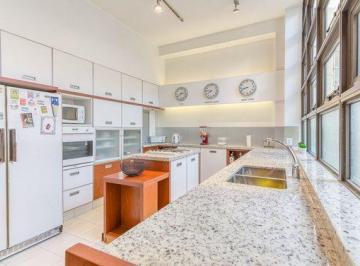 Departamento · 205m² · 7 Ambientes · 1 Cochera · Venta Piso 7 Ambientes con Cochera Palermo