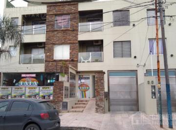 Garage · 12m² · 1 Cochera · Cochera Cubierta Venta Banfield