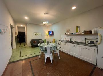 Casa · 120m² · 5 Ambientes · Casa en Alquiler Cinco Ambientes Lujan Francia 1169