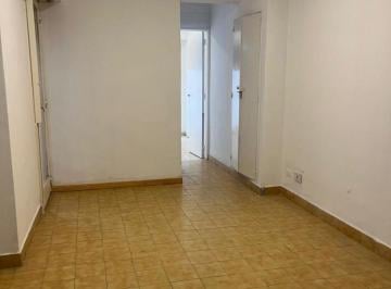 Departamento de 2 ambientes, Caballito · Departamento de 32 m² con 1 Dormitorio en Alquiler en Primera Junta