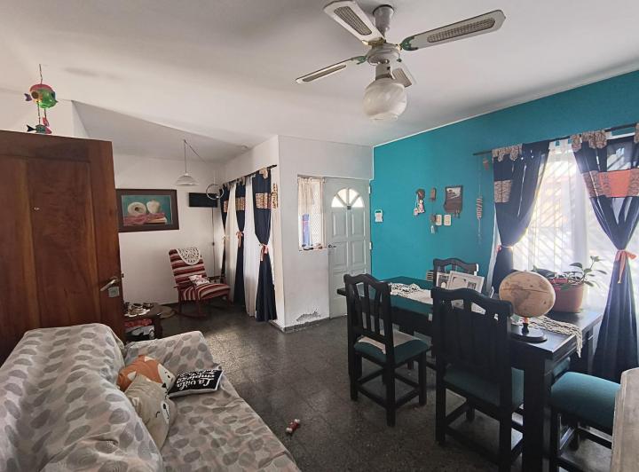 Casa · 190m² · 7 Ambientes · 1 Cochera