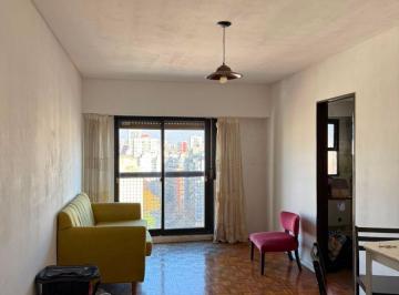 Departamento de 2 ambientes, Almagro · Almagro - Yrigoyen Al 3900 2ambs Piso Alto Luminoso