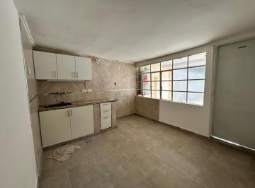 Casa · 120m² · 3 Ambientes · Casa en Alquiler Tres Ambientes en Lujan Calle Ituzaingó