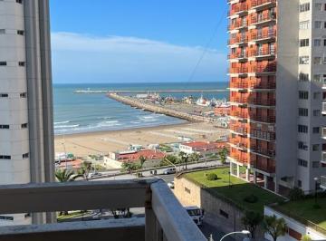 Departamento · 90m² · 1 Cochera · Departamento en Alquiler 3 Ambientes con Dependencia, Playa Grande