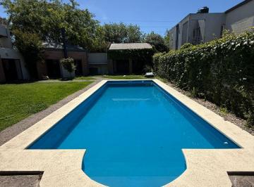 Casa de 5 ambientes, La Plata · Excelente Casa en Venta en City Bell