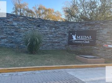 Terreno · 1263m² · Terreno en Medal Country Club, Oportunidad, 1263 m²