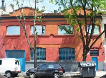 Depósito · 1020m² · 10 Ambientes · Venta Deposito en Doble Lote en Almagro - Abasto