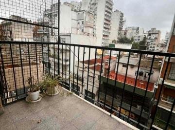 Departamento de 2 ambientes, Almagro · Super Amplio Dpto 2 Amb Al Frente / Fco. Acuña de Figueroa Al 700