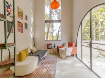 Casa · 223m² · 7 Ambientes · 2 Cocheras · Casa en Venta de 3 Dorm. con Comodin, Piscina y Jardin Barrio Lourdes Rosario