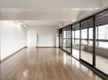 Departamento · 300m² · 6 Ambientes · 2 Cocheras · Excelente Ubicación con Dos Cocheras.