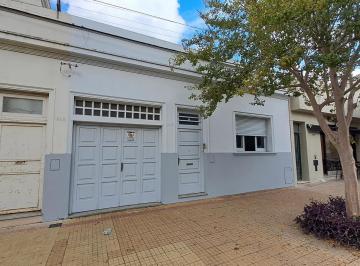Casa · 115m² · 4 Ambientes · 1 Cochera · Casa en La Plata