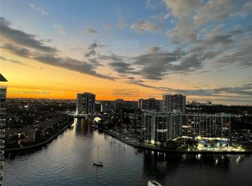 Departamento · 111m² · 3 Ambientes · 1 Cochera · Departamento en Venta en Hollywood, Miami, Florida