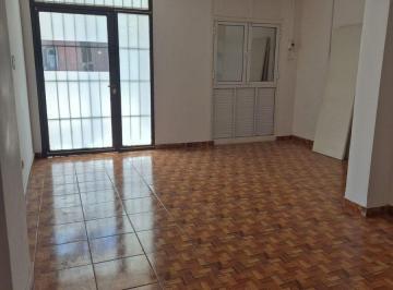 Local comercial · 34m² · Alquiler Local Comercial - Salas Al 300 - P. Chacabuco