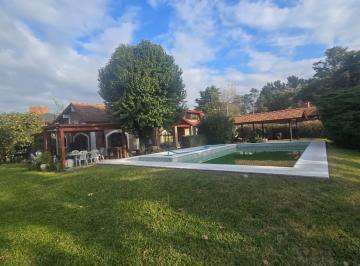 Casa · 146m² · 4 Ambientes · 1 Cochera · Casa Chalet en Venta en El Remanso, Exaltación de La Cruz, G. B. a. Zona Norte