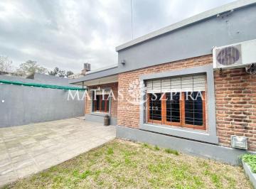 Casa · 120m² · 3 Ambientes · 1 Cochera · Casa 3 Ambientes en Ituzaingó Sur