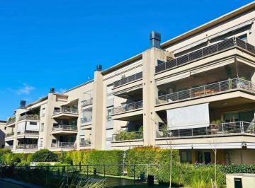 Departamento · 140m² · 5 Ambientes · 1 Cochera · Dpto Espectacular en Alquiler Jardines 3