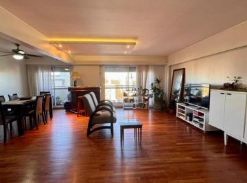 Departamento · 172m² · 4 Ambientes · 2 Cocheras · Venta Departamento Piso Exclusivo Inmejorable Zona
