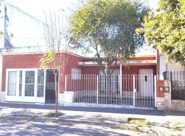 Casa · 146m² · 5 Ambientes · 1 Cochera · Se Alquila Casa 2 Dorm. Villa Mafekin