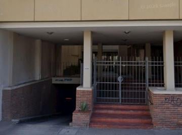Departamento de 2 ambientes, Bahía Blanca · Mitre 376, Alquila Departamento de Dos Dorm. con Cochera.