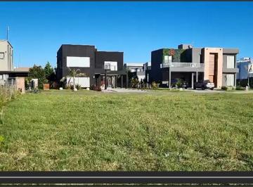 Terreno · 600m² · Terreno en Venta Lagos de Canning 1, Canning, Interno con Vistas a La Laguna. Financiacion 100 %