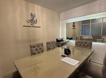 Oficina comercial · 100m² · 4 Ambientes · Alquiler Oficina Comercial