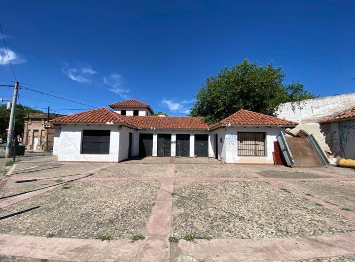 Local comercial · 294m² · 10 Ambientes