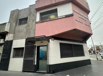 Oficina comercial · 181m² · 10 Ambientes · Imponente Edificio Corporativo en Alquiler en Block – Ideal Destino Médico / Administrativo