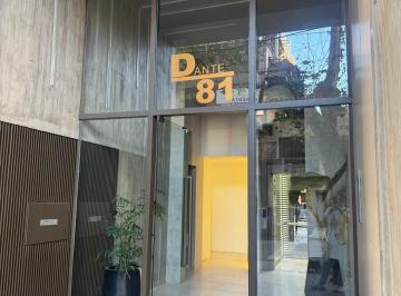 Fachada. Puerta de ingreso · Dueño Alquila Excelente Monoambiente Al Frente a Estrenar Villa Luro Caba