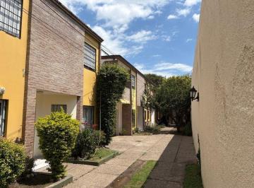 PH · 90ha · 5 Ambientes · 1 Cochera · Venta de Duplex en Housing Barrio Pueyrredon