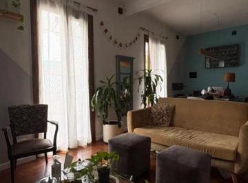 Departamento · 125m² · 5 Ambientes · Departamento PH en Venta en Monte Castro, Capital Federal, Buenos Aires