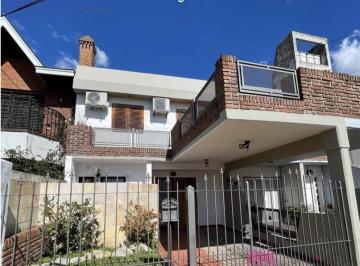 PH · 28m² · 4 Ambientes · 1 Cochera · PH en Quilmes Oeste